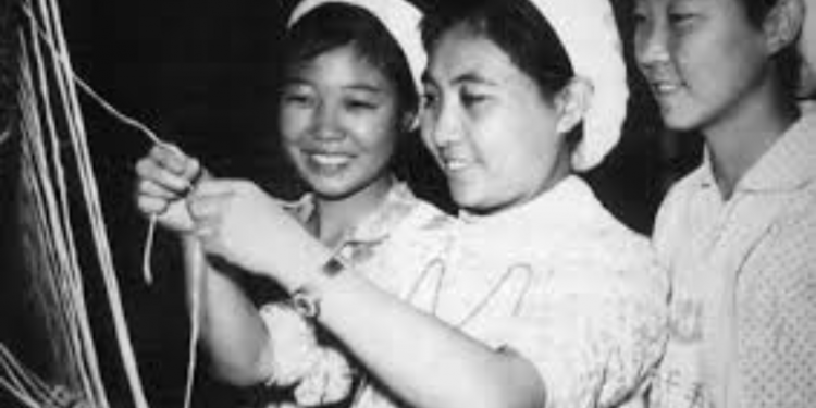 Raporti për Enverin: Zv/ministri i Jashtëm, shoku Gen Piao, tha se përdhunimet e kanë dëmtuar autoritetin e PPSH-së dhe popullit shqiptar, por nuk e kanë lëkundur miqësinë, ajo do jetë….