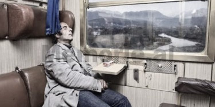 Fotot e rralla me imazhet të Shqipërisë socialiste në fundin e viteve ‘80-të dhe fillimin e viteve ‘90-të