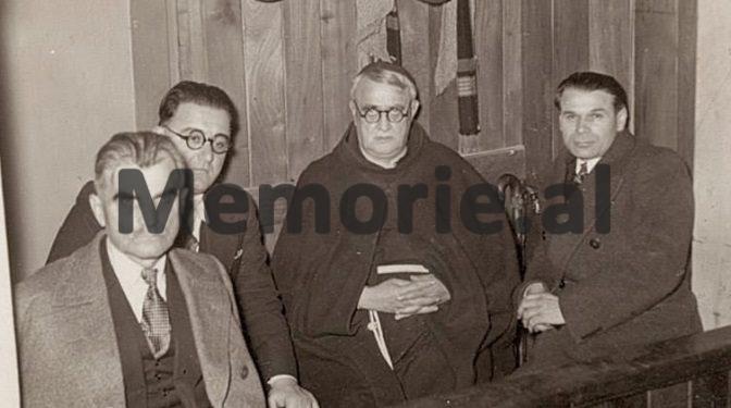 Publikohen fotot e rralla dhe të panjohura të familjes së njohur Koliqi