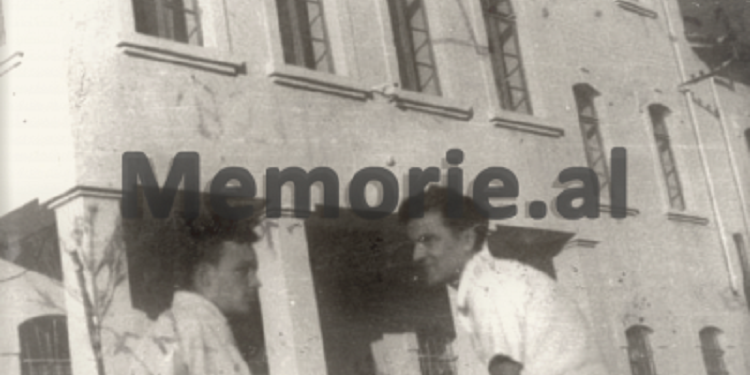 Pjetë Arbnori ne gjimnaz