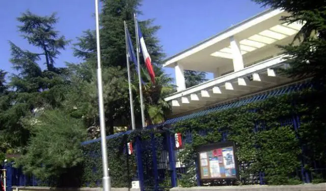 Përgjimet e Shtëpisë me Gjethe për Ambasadat /Raporti sekret i Feçor Shehut për Hysni Kapon: Nënkoloneli francez, Landel, fotografon objekte ushtarake, kurse përkthyesja bullgare, Marionva, flet për  jugosllavët…