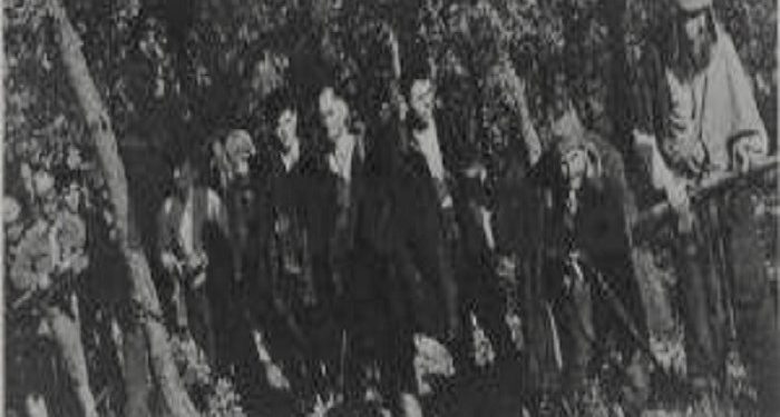 “Trupin e vëllait tim, Ndue Kasnecit dhe dy shokëve të tij, Ndue Noshit e atij tjetrit nga Komani, i mbajtën tre ditë para Degës sa u dolën krimbat…”/Ngjarja tragjike