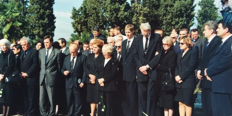 Memorie.al Ceremonia e mortiti Mbreteresha Gerardine