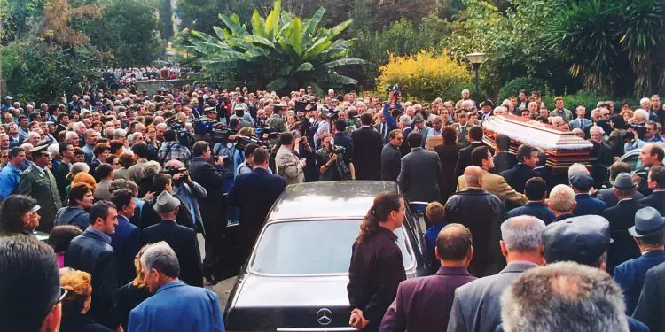 Memorie.al Ceremonia e mortiti Mbreteresha Gerardine