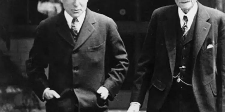 Familja me Origjinë hebraike Rothschild, që investoi për ekonominë evropiane