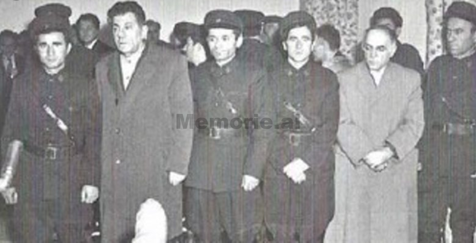 Eng chiroyli jinsiy aloqa Osiyo defloration porno