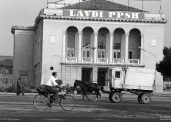 Raporti sekret i Drejtorit të Sigurimit, Feçor Shehu, për dy dramaturgët e njohur, Fadil Kraja dhe Naum Prifti: Dramat e tyre janë me përmbajtje armiqësore…