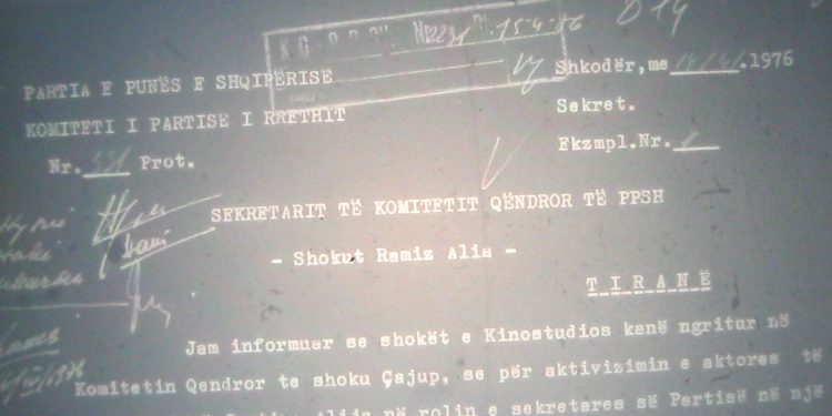 Roli në filmin e Kinostudios i artistes së famshme, Justina Aliaj / Letra e Prokop Murrës për Hysni Kapon e Ramizin: Nuk e kam dhënë unë lejen që ajo…