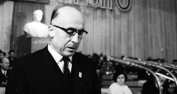 Memorie.al Koço Theodhosi