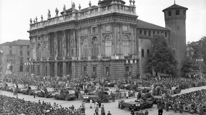 Tragjedia e Superga-s, kur shuhej në aksidentin ajror, “Torino e Madhe”