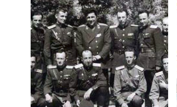 Kam cënuar unitetin Enver-Mehmet, por Petriti me Hiton përqendruan armët në Shtatmadhori…./Letra e Beqir Ballukut nga burgu