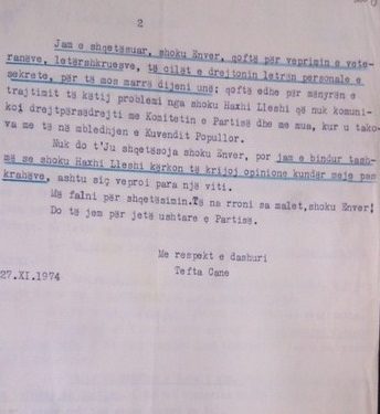 Letra / Kur Tefta Cami i ankohej Enverit e Hysni Kapos për Haxhi Lleshin: Ai fshihet pas veteranëve dibranë që duan të ulnin figurën e babajt tim, dëshmor…