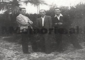 Revista franceze: Enver Hoxha, një djalosh i bukur, bridhte pas femrave dhe dashuriçkat e tij, ishin një faktor…