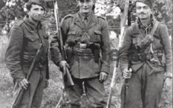 “Më 13 nëntor ’44, partizanët e Halit Tafanit na vranë babanë në oborr”, dëshmia e rrallë dhe emrat e 37 personave që u ekzekutuan te…(fotot e panjohura)