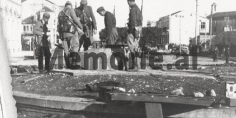 “Më 13 nëntor ’44, partizanët e Halit Tafanit na vranë babanë në oborr”, dëshmia e rrallë dhe emrat e 37 personave që u ekzekutuan te…(fotot e panjohura)