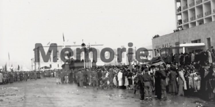 “Më 13 nëntor ’44, partizanët e Halit Tafanit na vranë babanë në oborr”, dëshmia e rrallë dhe emrat e 37 personave që u ekzekutuan te…(fotot e panjohura)