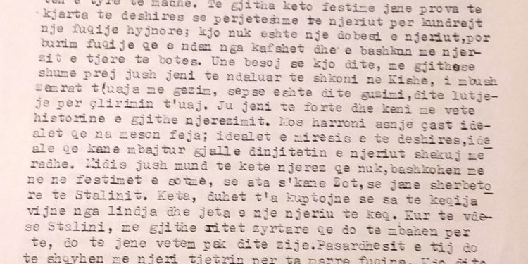 Senatori amerikan, Kersten: Enveri ka internuar burra, gra, fëmijë e pleq në kampe përqendrimi dhe po e zhdukë fare racën shqiptare…