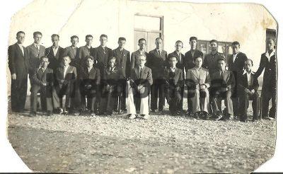 Revista franceze: Enver Hoxha, një djalosh i bukur, bridhte pas femrave dhe dashuriçkat e tij, ishin një faktor…