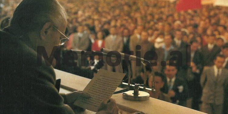 “Në Bahçallëk të ruhen kopshtet, s’ja fal shkodranëve që prishën Pazarin e Vjetër, Mehmeti gabim që tha të bëhet Lezha në mal, por as afër lumit mos…” / Debatet e Enverit në Byro për tërmetin e ’79-ës