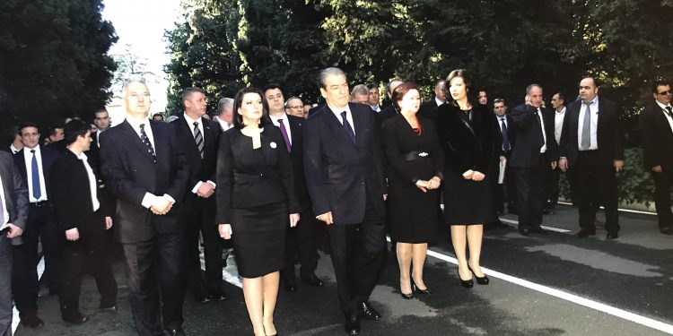 Memorie.al Kthimi i eshtrave të Mbretit Zog