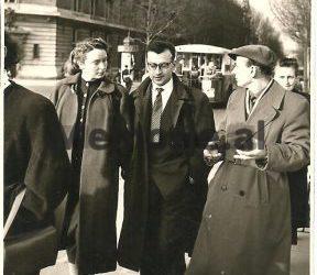 Revista franceze: Enver Hoxha, një djalosh i bukur, bridhte pas femrave dhe dashuriçkat e tij, ishin një faktor…