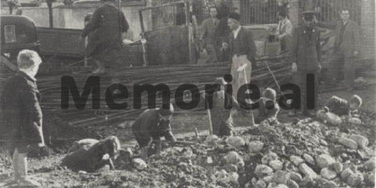 Në Mushqeta, më 14 nëntor ‘44, anglo-amerikanët vranë qindra gjermanë, Akademia e Shkencave në botimin e ’88-ës nuk i përmend fare…