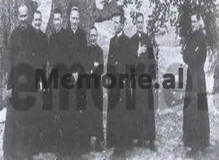 “Dhetë vite burg në Shqipni”, historia tragjike e priftit italian, At Giacomo Gardini, në librin e botuar në Itali në ’92-in pas riatdhesimit….