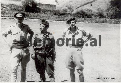 Trakti i Staraveckës: Largohem nga Partia Komuniste e fëlliqur. Në Berat vramë e premë për t’ju marrë paratë njerëzve dhe në Perisenkë zumë gratë nga shalët dhe sisët…