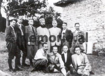 Dokumenti/Urdhri i Enverit: Ta godasim pa mëshirë Ballin Kombëtar. Asnjë hezitim, ndryshe ne jemi të humbur në qoftë se veprojmë me zemër prej murgeshe….