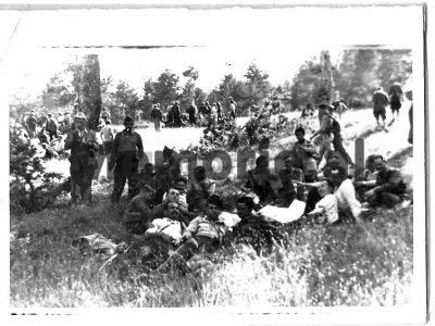 Trakti i Staraveckës: Largohem nga Partia Komuniste e fëlliqur. Në Berat vramë e premë për t’ju marrë paratë njerëzve dhe në Perisenkë zumë gratë nga shalët dhe sisët…