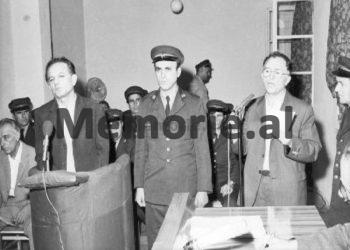 Raporti sekret i Mine Gurit për Komitetin Qendror: Ja kuadrot e Sigurimit të Shtetit që janë të implikuar në akte imoraliteti dhe…