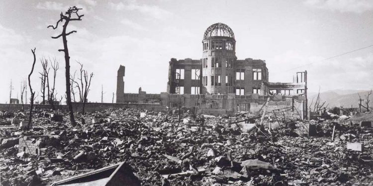 “Nurembergu” i Tokios në 1948-ën, ku u dënuan kriminelët japonezë të luftës