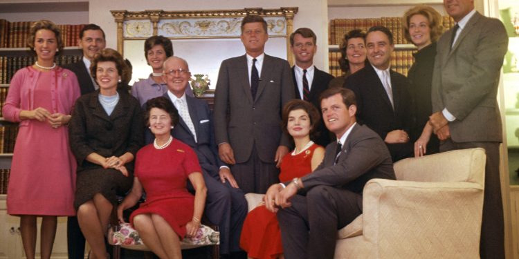 Mallkimi i dinastisë Kennedy