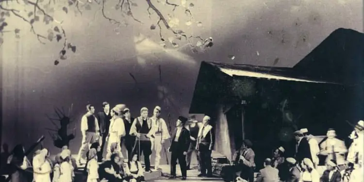 Memorie.al Stavri Rafaeli