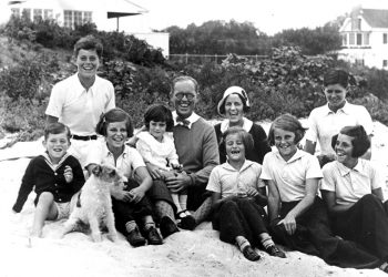 Mallkimi i dinastisë Kennedy