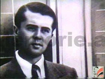 Memorie.al Enver Hoxha