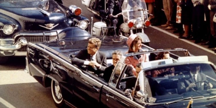 Mallkimi i dinastisë Kennedy