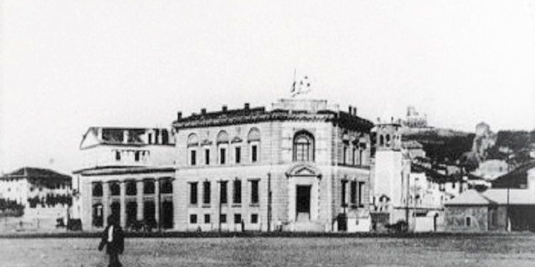 Viti 1937, kur plazhi i Durrësit gumëzhinte nga austriakë e gjermanë që pushonin në resortet e Rexhep Breshkës e Noti Stratit