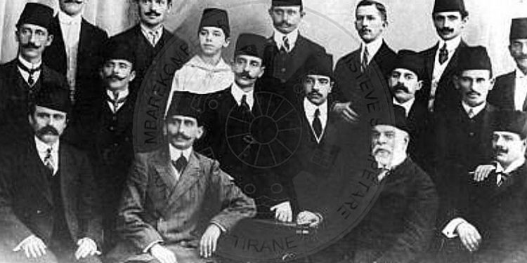 Firmëtar i Pavarësisë, në krye të Luftës së Vlorës e Kryetar Bashkie, delegat në Lushnje, u burgos nga Zogu, italianët e gjermanët, dhe komunistët e vdiqën në tortura / Historia e panjohur e…