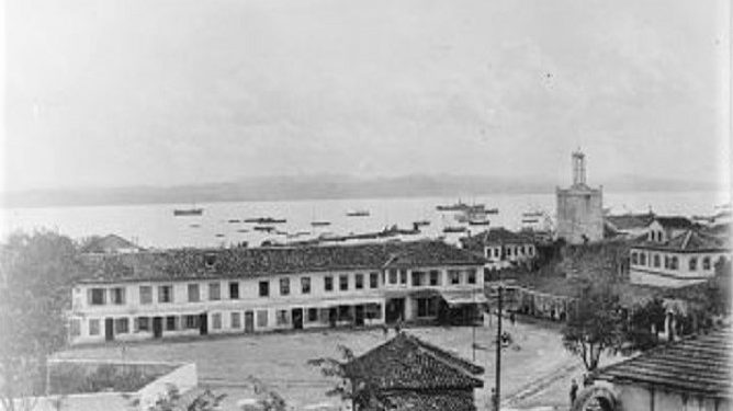 Viti 1937, kur plazhi i Durrësit gumëzhinte nga austriakë e gjermanë që pushonin në resortet e Rexhep Breshkës e Noti Stratit