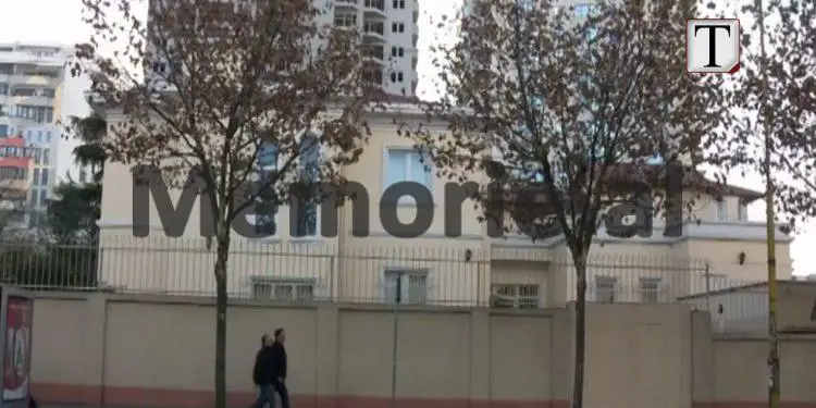 “Gjyshi im, ish-kryeministri Pandeli Evangjeli, u dha partizanëve faturat e shtëpisë që nga 1914-ta dhe ata s’na e sekuestruan…” Dëshmia e rrallë e mbesës