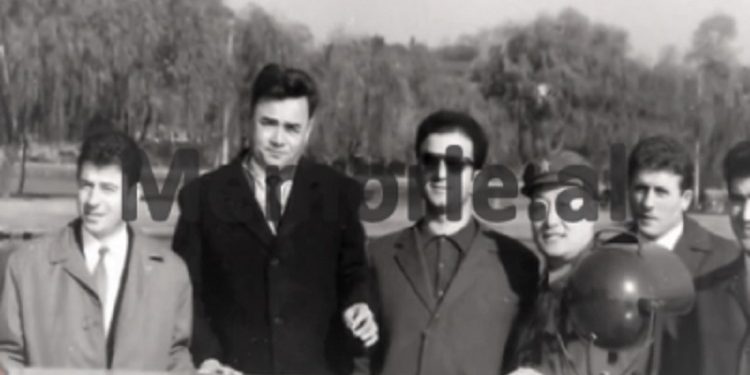 Të maskuar si specialistë të Metalurgjikut, me mision sekret në luftën e Vietnamit nën bombat e amerikanëve / Dëshmia e rrallë e ish-ushtarakut madhor Fadil Toçi…