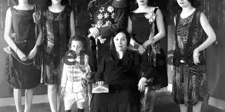 Kur motrat e Zogut kujdeseshin për sportin, artet dhe turizmin…