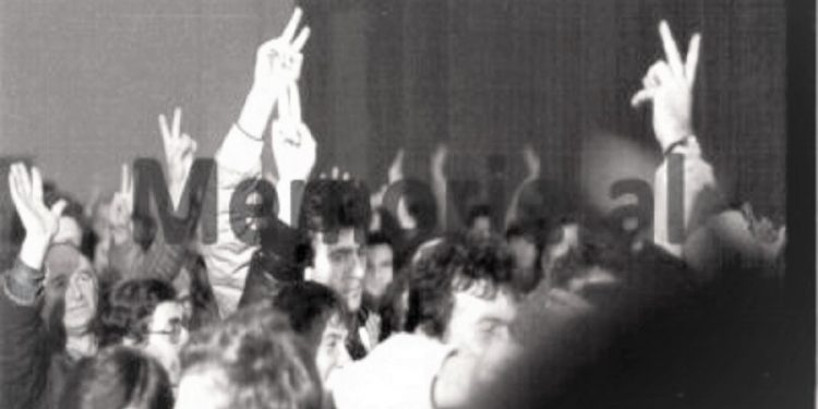 Unknown photos of the meeting where the legalization of the Democratic Party was announced / Published by Berisha, Meksi, Hajdari, Pashko, Zogaj, Pollo, Selami and Ruli, in Budina, Ben Lika, Zenel Hoxha, Ilir Dizdari, etc.