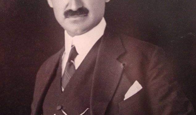 Firmëtar i Pavarësisë, në krye të Luftës së Vlorës e Kryetar Bashkie, delegat në Lushnje, u burgos nga Zogu,  italianët e gjermanët, dhe komunistët e vdiqën në tortura / Historia e panjohur e…