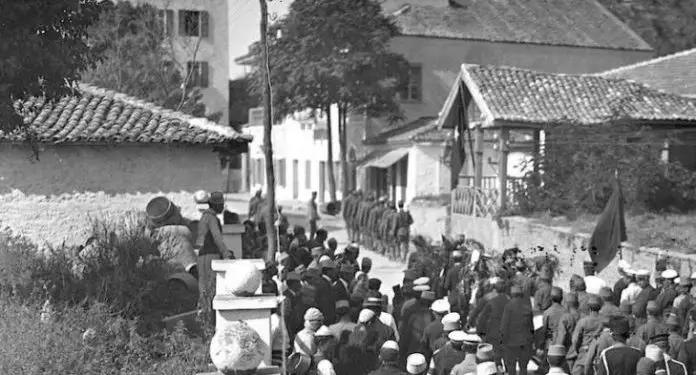 Si u bë e mundër botimi i “Lahuta e Malcis” dhe fjala e panjohur e prof. Aleksandër Xhuvanit në ceremoninë e varrimit të Fishtës më 31 dhjetor 1940