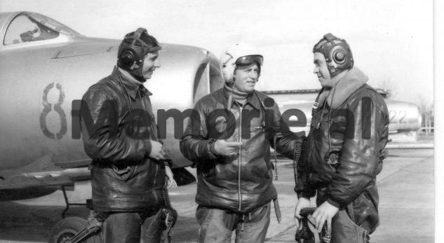 Ulu ti Mehmet dhe mos fol këta janë specialistë dhe aeroporti do bëhet në Gjadër dhe jo në Hekal” / Dëshmia e ish-komandantit të Aviacionit për debatet e Enverit në…