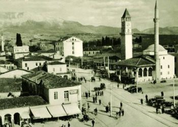 “T’i mirëmbajmë ‘Shtëpitë publike’ dhe të hapim të tjera” / Viti ‘34, kur gazetat e Monarkisë së Zogut u kërkonin bashkive më shumë…