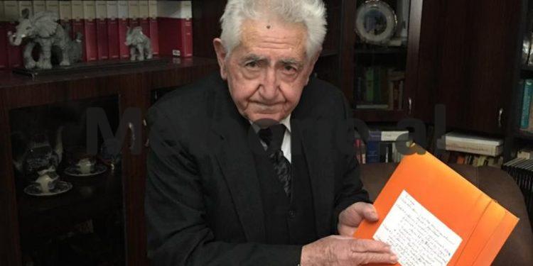 “Nexhmije Hoxhën e mbajtëm 7 vite në shtëpi, ajo na la 47 vjet në burgje e internime ne 7-të vëllezër e motra….”/ Dëshmia e rrallë e djalit të ish-kreut të Ballit Kombëtar për “vajzat me kordele të kuqe”