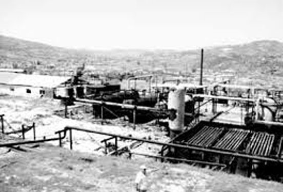 “Një farë Milto Gjikopulli, që hiqet si filozof dhe strateg, me shokët e tij i ka vënë kazmën sektorit të naftës”/ Shënimet e Enverit që çuan në plumb inxhinierin e famshëm…